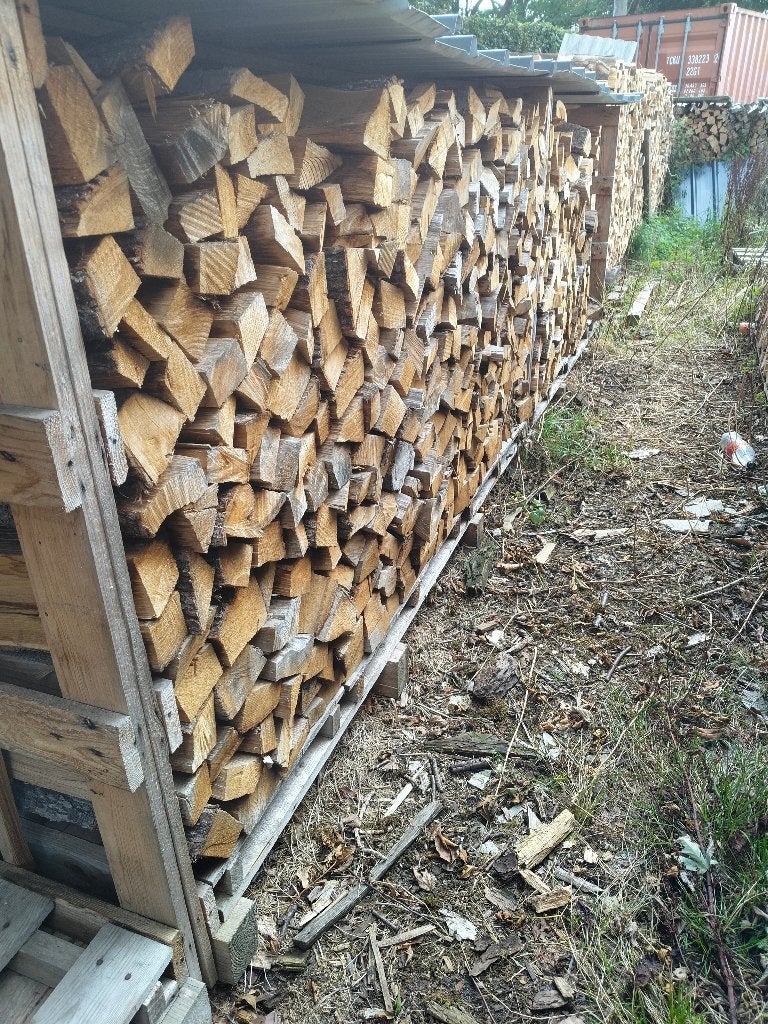 Mooi droog brandhout, Ophalen