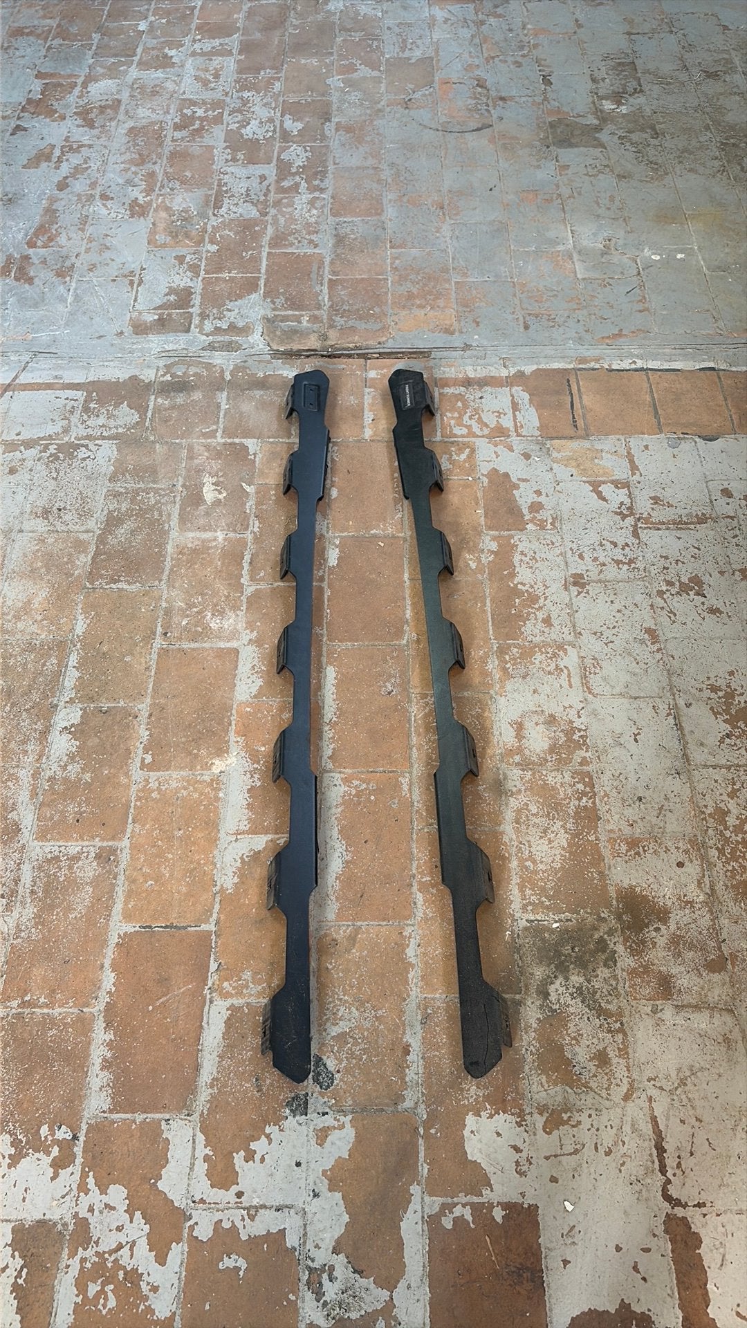 Frontrunner dakrails RAM 1500, Ophalen, Gebruikt