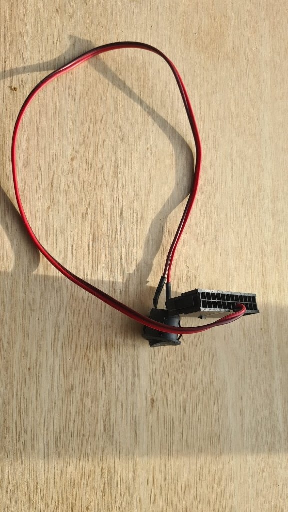 Meerdere - Voeding Aan/Uit Kabel voor Servers of Miners, Computers en Software, Ophalen of Verzenden, Gebruikt
