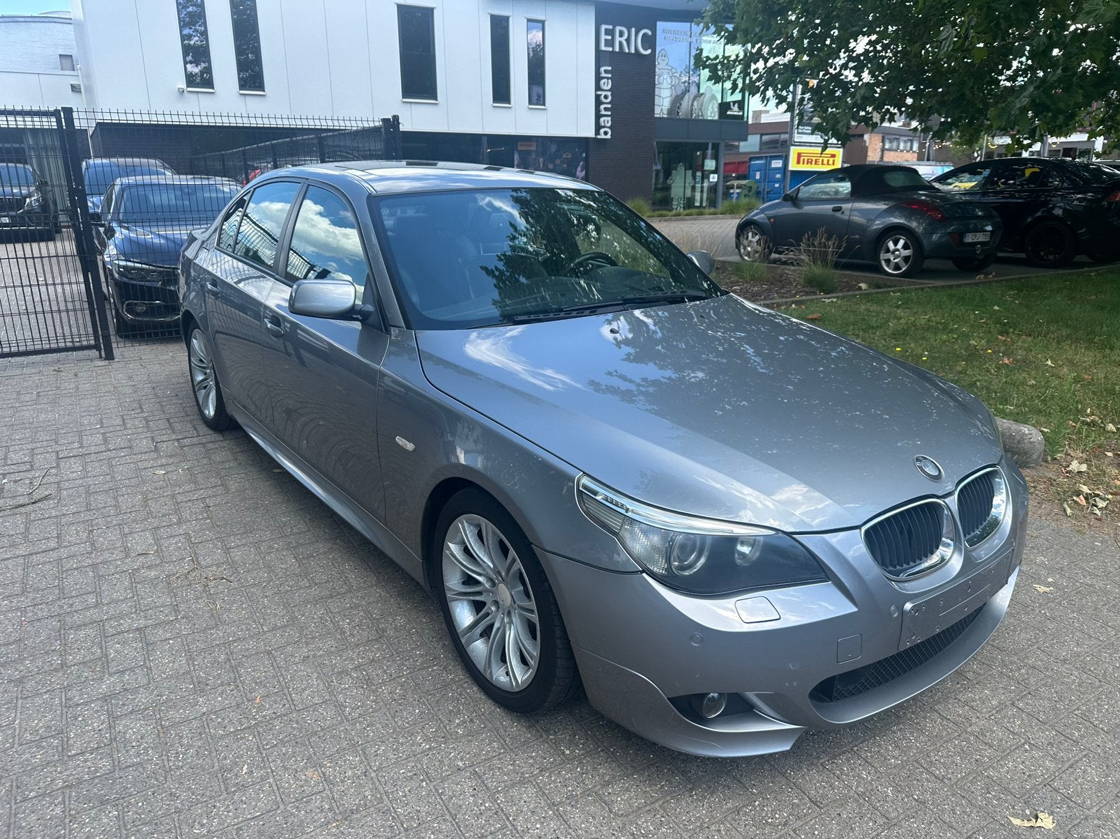 Pack Bmw 525 d M automatique, Autos, BMW, Entreprise, Achat, Série 5, ABS, Airbags, Air conditionné, Alarme, Climatisation automatique