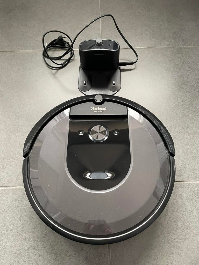 Stofzuigerrobot iRobot Roomba i7, Enlèvement, Comme neuf, Réservoir, Aspirateur robot