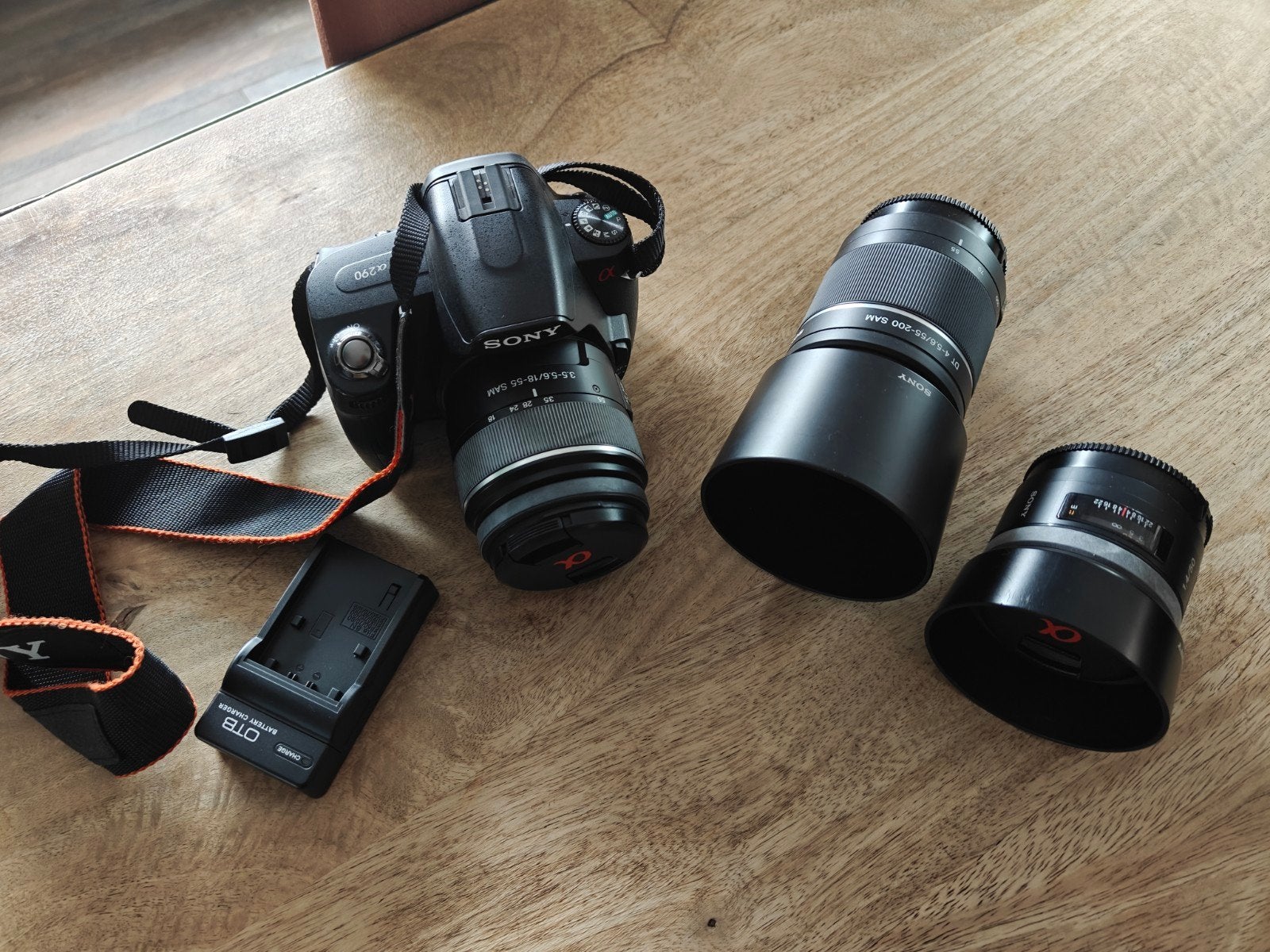 Sony Alpha A290 spiegelreflex camera+accecoires, Ophalen, Accu, Spiegelreflex, Sony