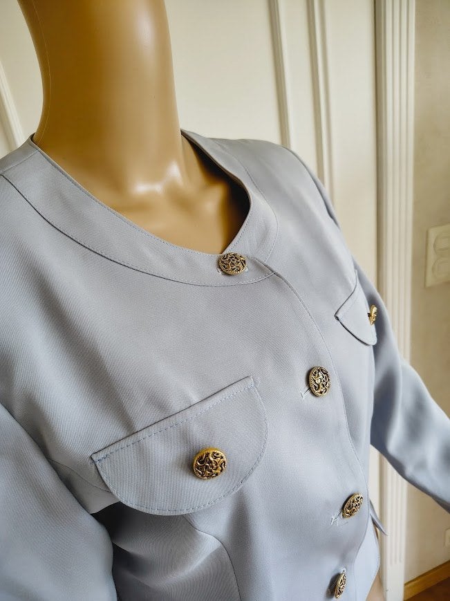 Kortere feestelijke vintage blazer, Kleding | Dames, Jasjes, Kostuums en Pakken, Maat 38/40 (M), Verzenden, Zo goed als nieuw