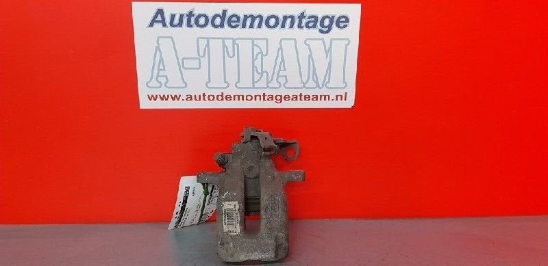 ETRIER DE FREIN ARRIÈRE GAUCHE Peugeot 308 SW (4E / H), Postoffice@zf.com, Löwentaler Straße 20
88046  Friedrichshafen, DE, Utilisé