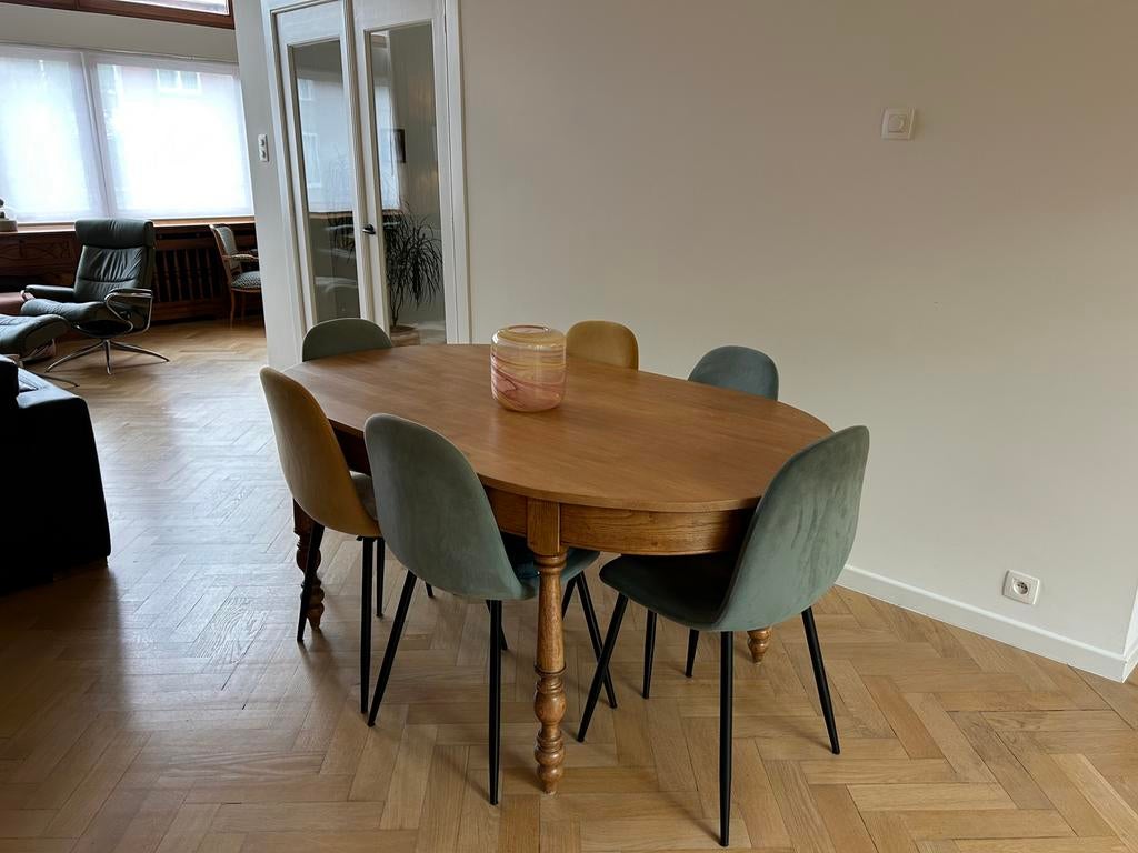 Tijdloze eiken tafel, Ophalen