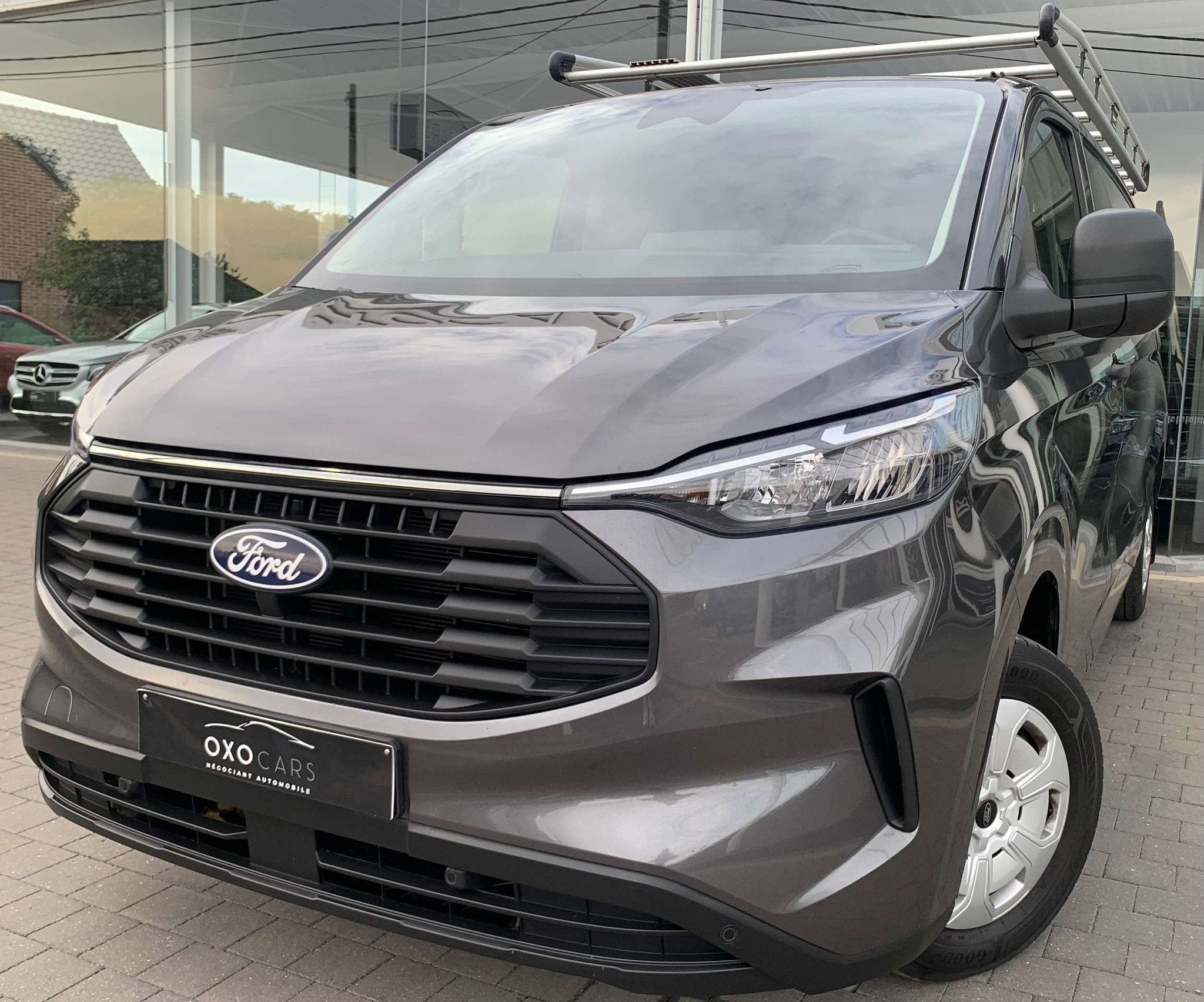 Ford Transit Custom L2 2.0TDCI LONG CHASSIS 150CV / Galerie, Autos, Cuir, Argent ou Gris, Achat, Entreprise