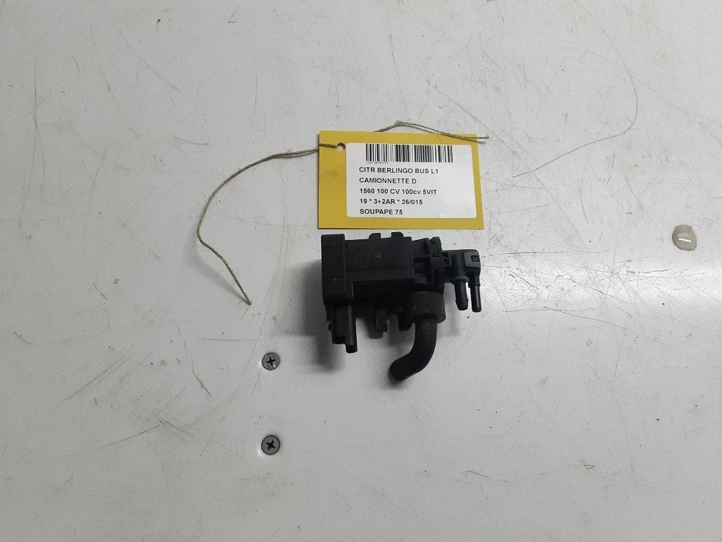 VACUUM VALVE Citroën Berlingo (9811643880), Autos : Pièces & Accessoires, Citroën, Kontakt-citroen@citroen.com, Utilisé, Citroën Deutschland GmbH