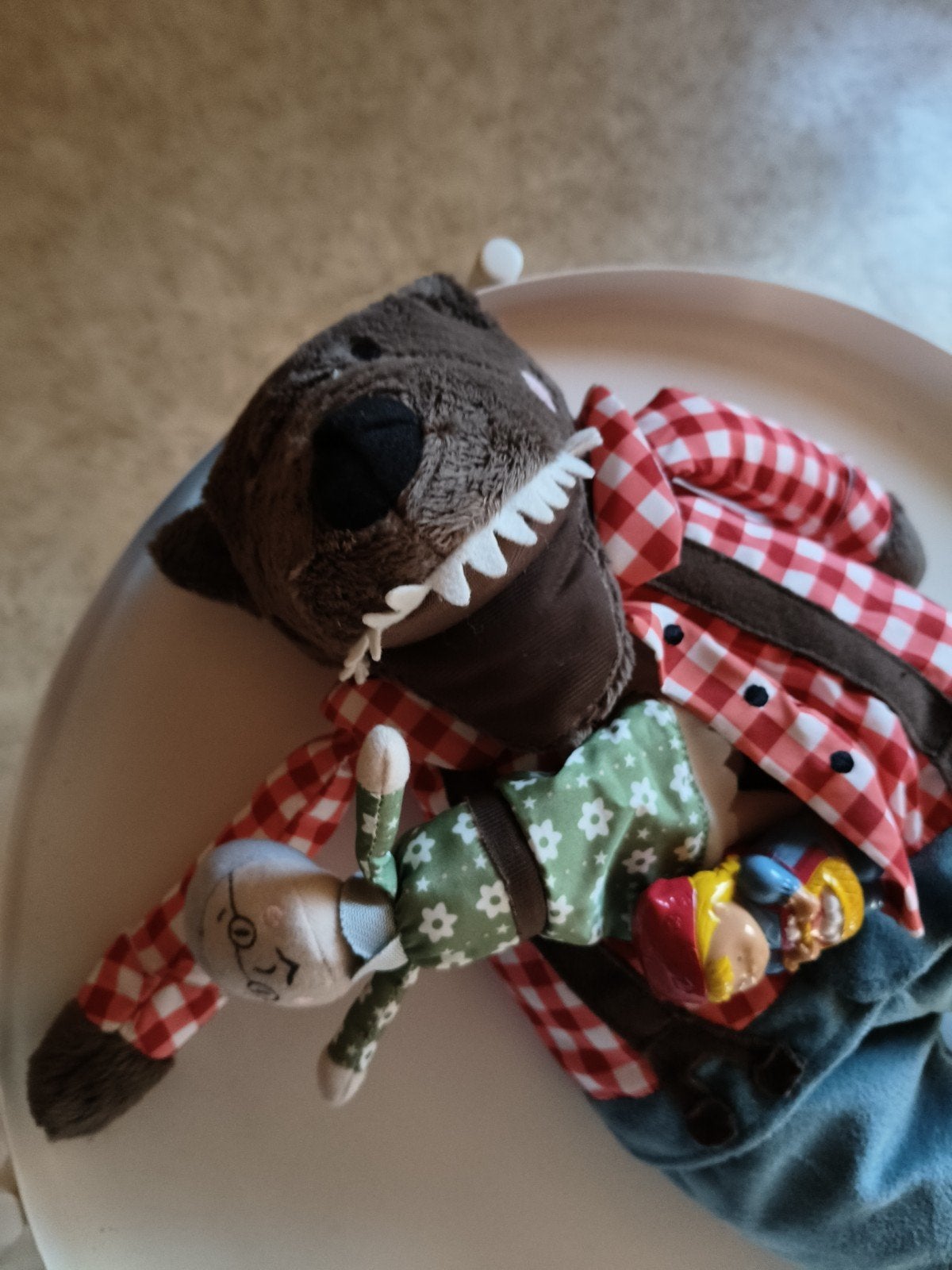 pop wolf met oma Ikea, Kinderen en Baby's, Ophalen