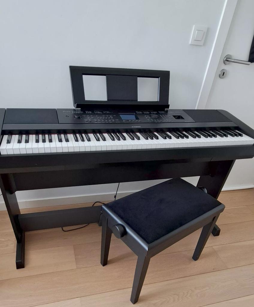 Piano numérique Yamaha DGX 660, Musique & Instruments, Pianos, Enlèvement, Utilisé, Piano, Digital