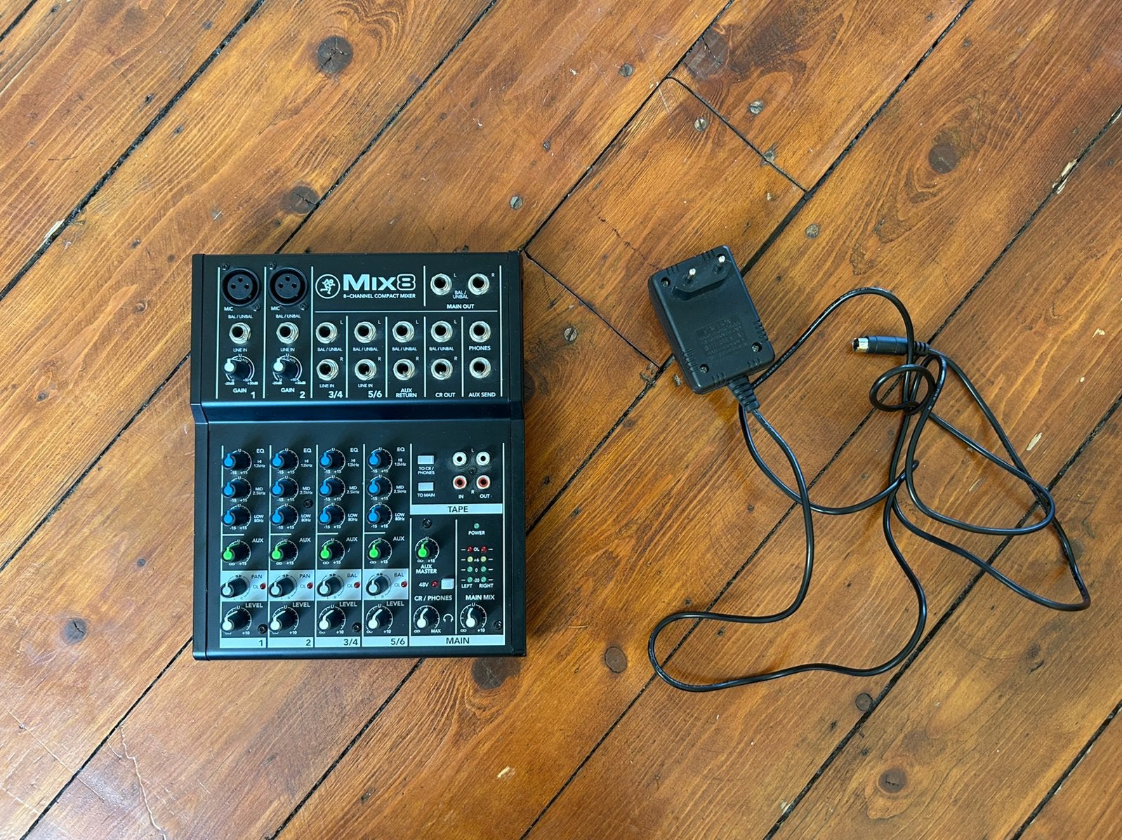 Mackie Mix 8, Muziek en Instrumenten, Ophalen of Verzenden, Zo goed als nieuw