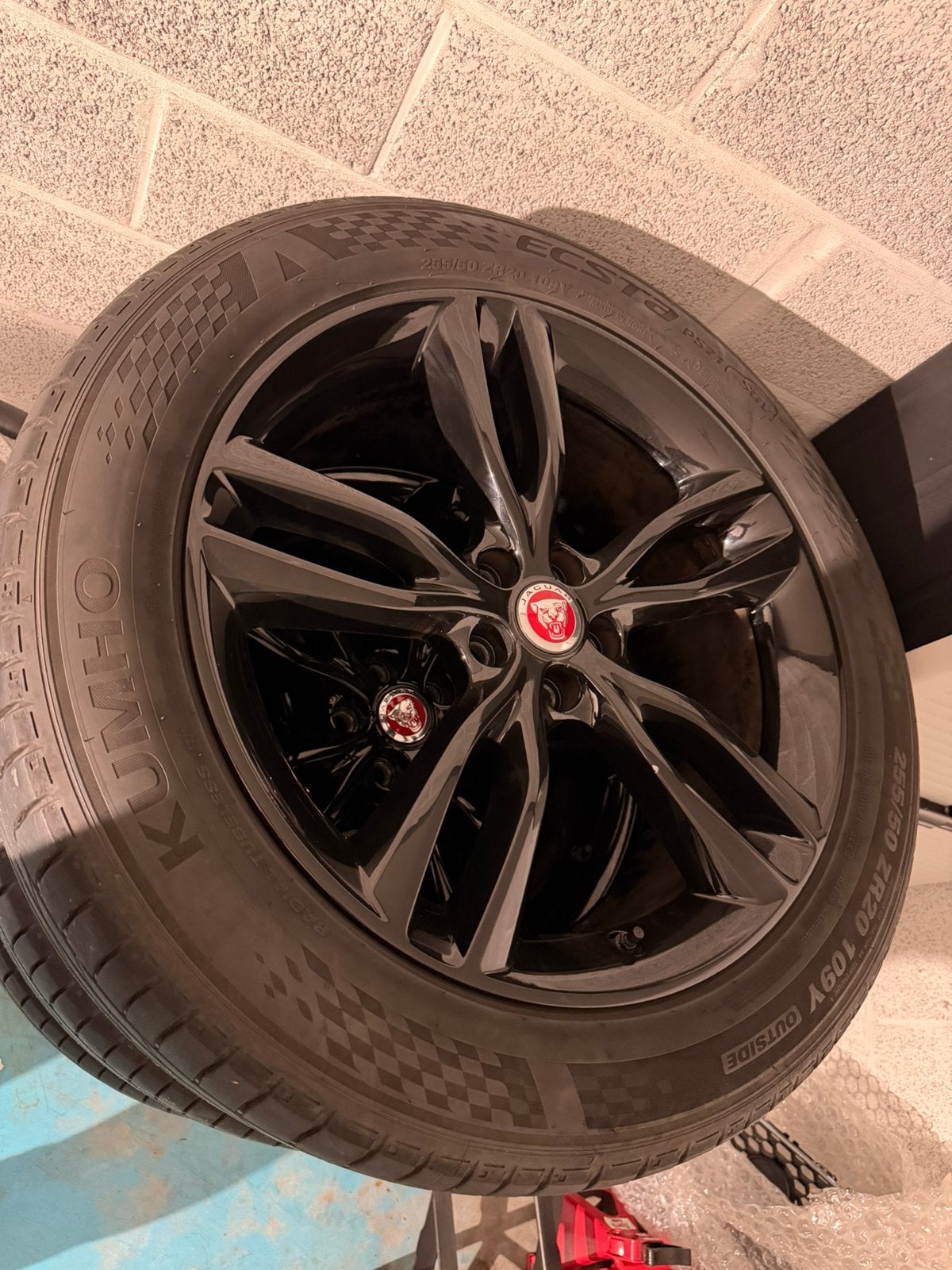 Jaguar velgen 5x108 20 inch, Ophalen, Gebruikt, 255 mm, Band(en)