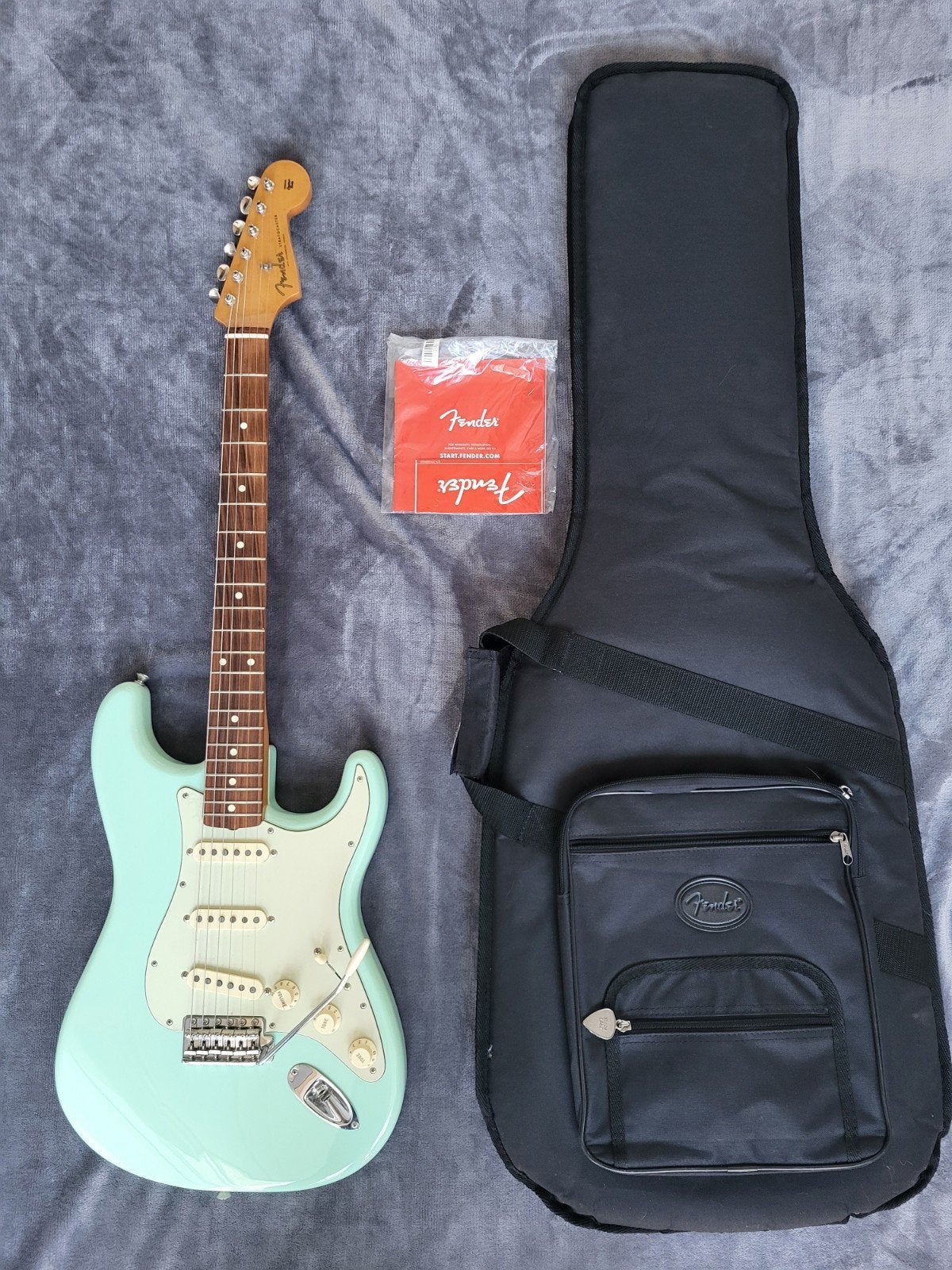 Fender Vintera 60s strat pf sfg, Ophalen, Zo goed als nieuw, Solid body, Fender