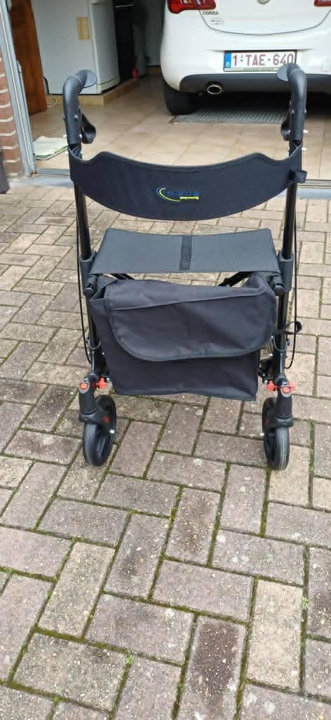 rollator, Ophalen, Opvouwbaar, Zo goed als nieuw
