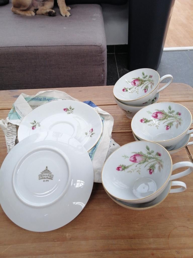 Theeservies porselein Bavaria., Ophalen