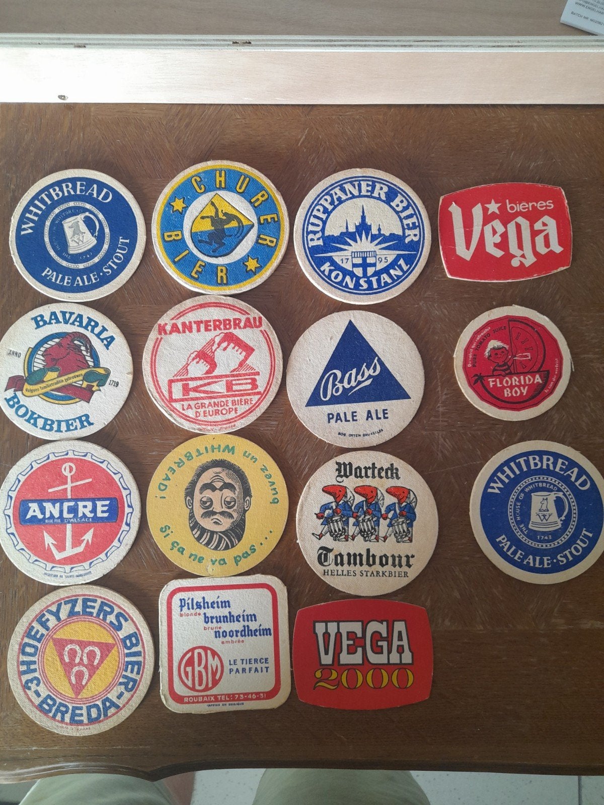 37 sous-verres à bière étrangers, Enlèvement ou Envoi