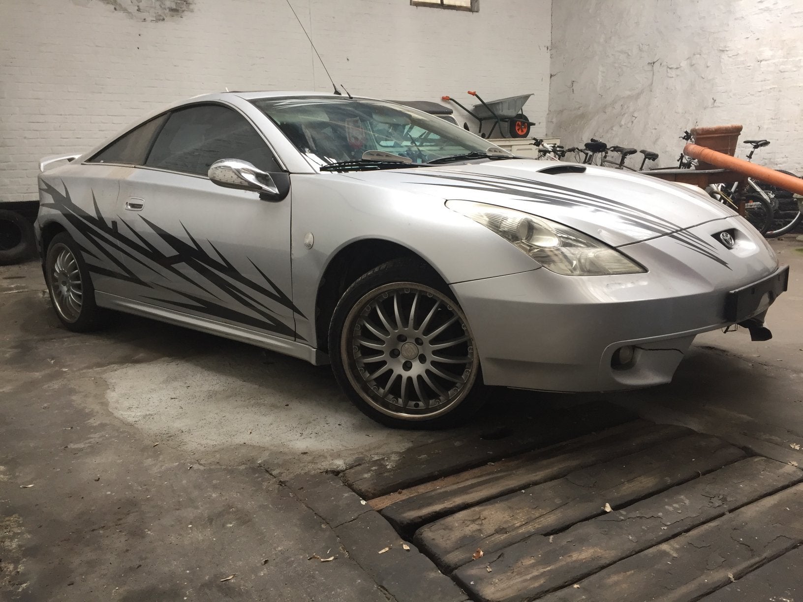 Toyota celica T23 ( Premier propriétaire ), Enlèvement, Utilisé