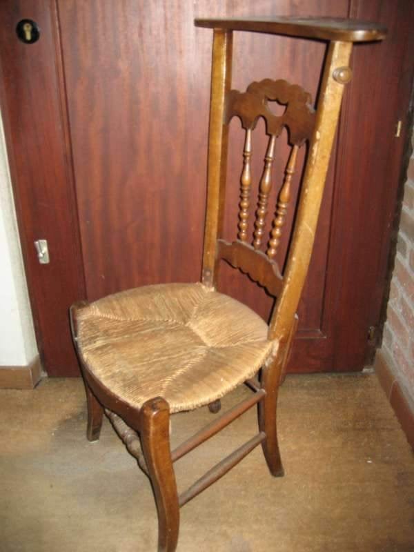 vintage lage stoel met haak - kerkstoel, Ophalen