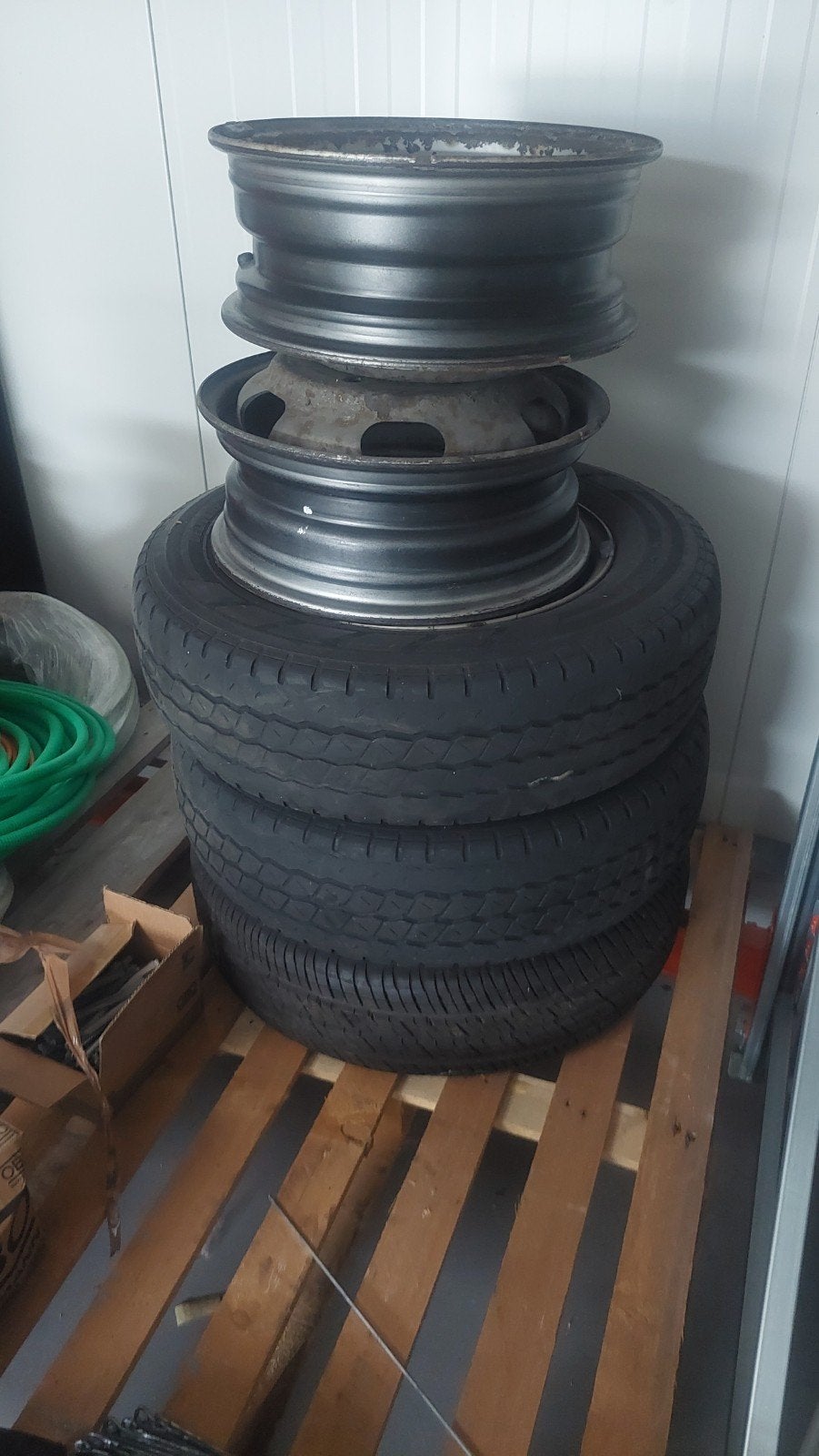 Renault master RWD velgen en banden, Ophalen