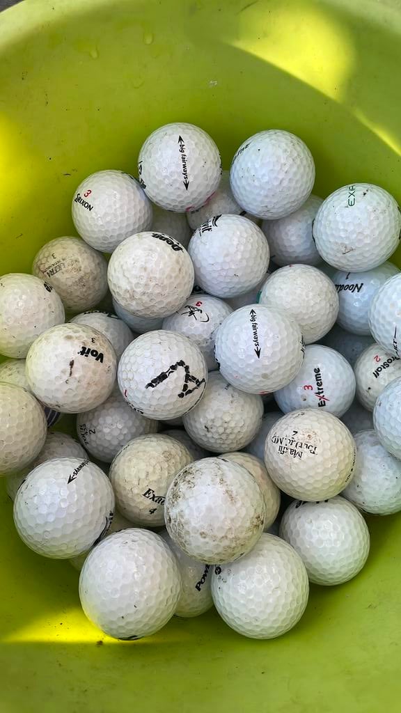 3 lots de 100 pces de balles de gold, Sports & Fitness, Golf, Enlèvement, Comme neuf, Balle(s)