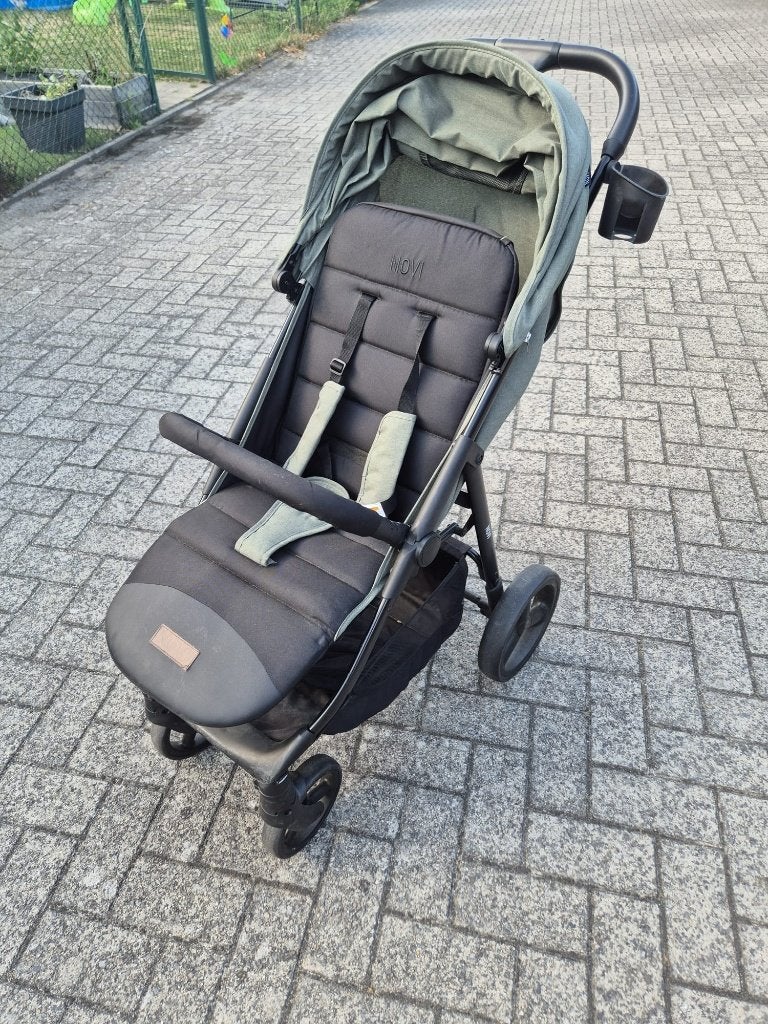 Buggy te koop, Kinderen en Baby's, Ophalen, Zo goed als nieuw, Overige merken, Zonnekap