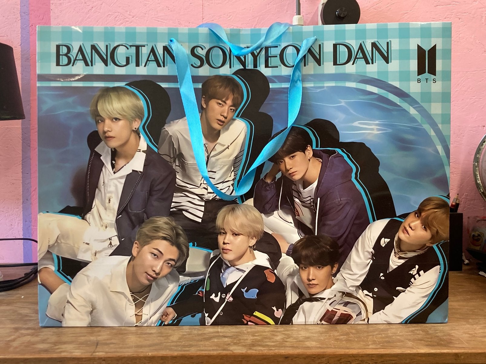 Kpop en kdrama spullen (bts) MOET SNEL WEG!!, CD & DVD, Enlèvement, Utilisé, Autres genres