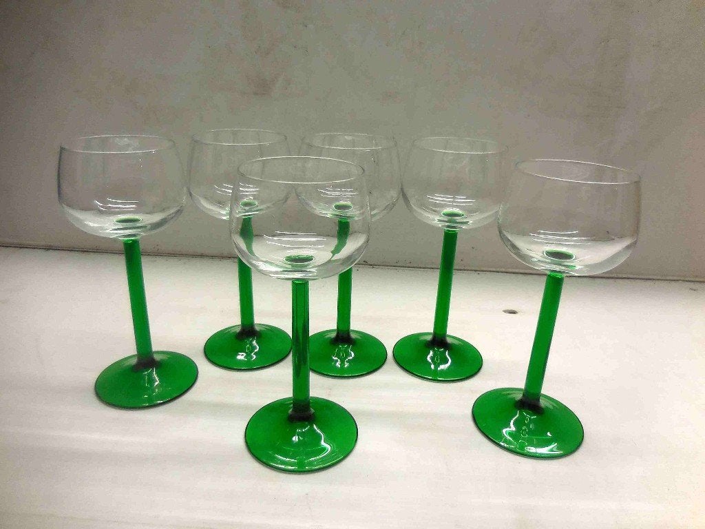 Verres à vin blanc, Enlèvement, Utilisé