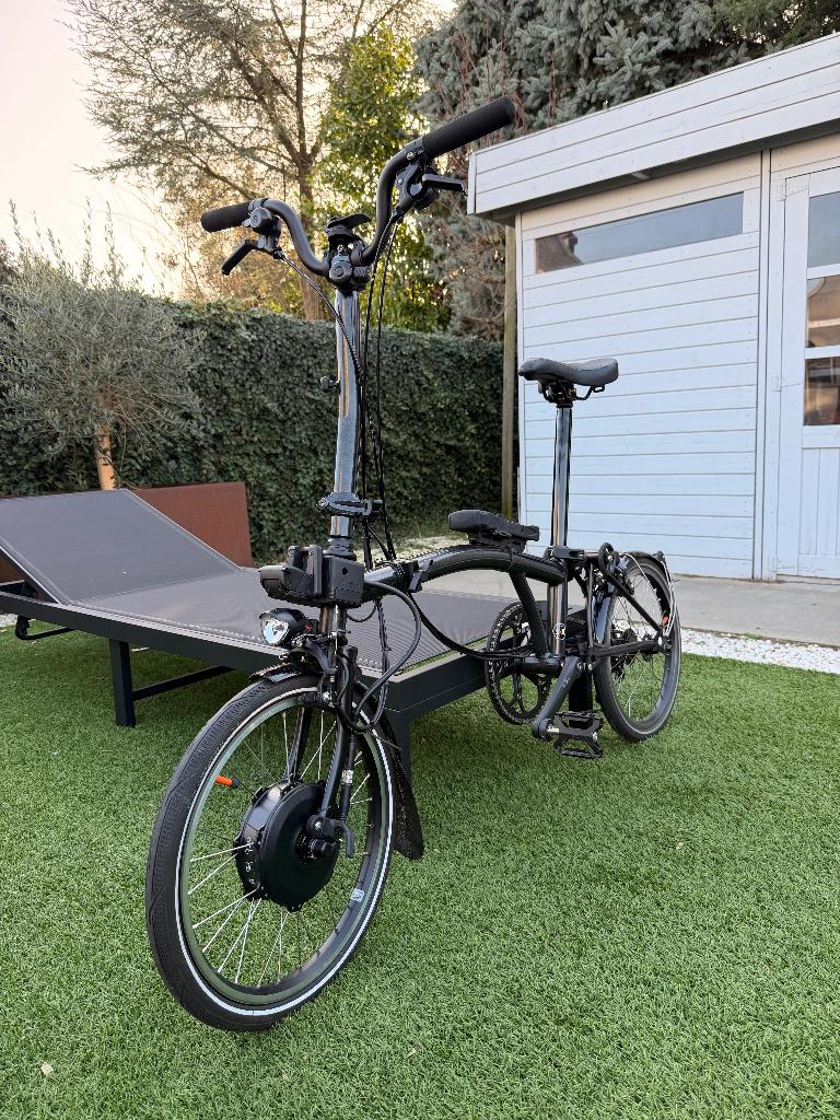 Brompton P Line Electric (2023), Fietsen en Brommers, Fietsen | Vouwfietsen, Zo goed als nieuw, Heren, Brompton, Totaal opvouwbaar