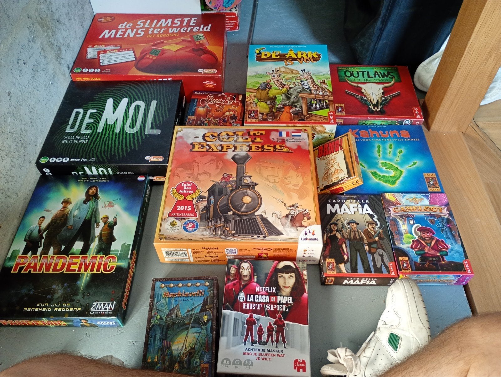 Lot gezelschapsspellen, Hobby en Vrije tijd, Gezelschapsspellen | Bordspellen, Ophalen, 999 games, Zo goed als nieuw, Drie of vier spelers