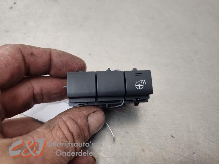 Schakelaar (diversen) van een Opel Vivaro, Gebruikt, -, -, Opel