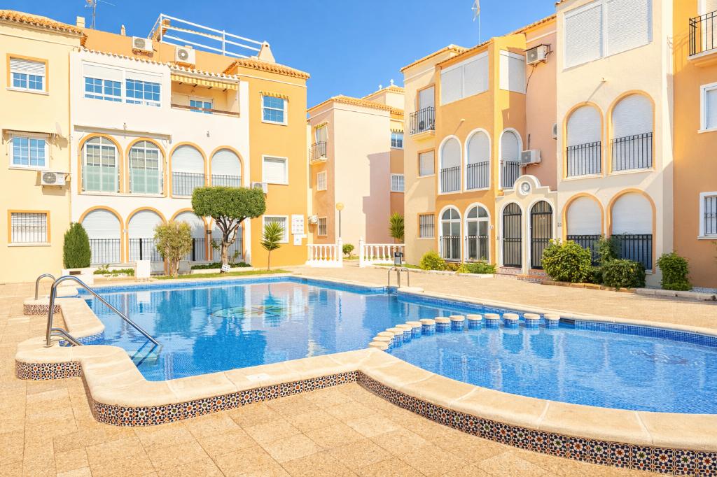 appartement 2ch bord de mer a vendre en espagne