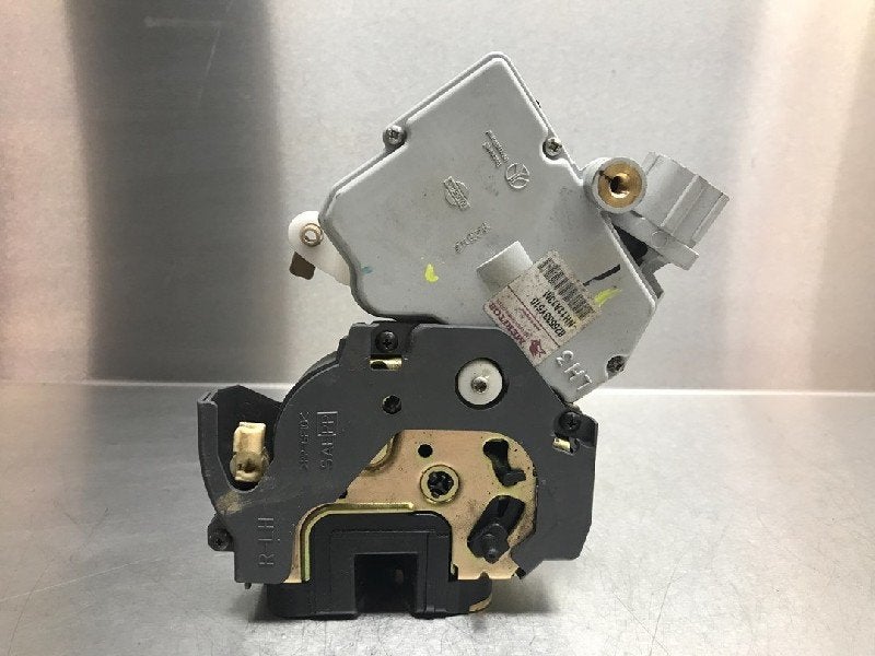 SERRURE DE PORTE RODS ARRIÈRE GAUCHE Maxima QX (CA33), Utilisé, Nissan