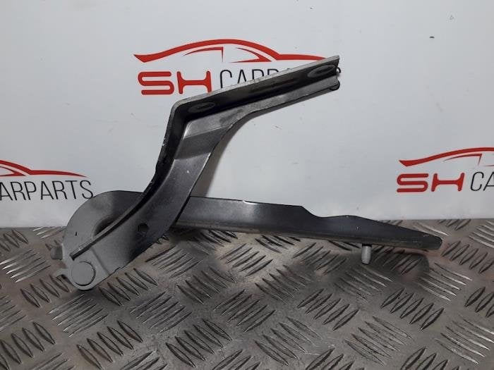 Charnière capot d'un Peugeot 307, Autos : Pièces & Accessoires, -, 3 mois de garantie, Utilisé, -