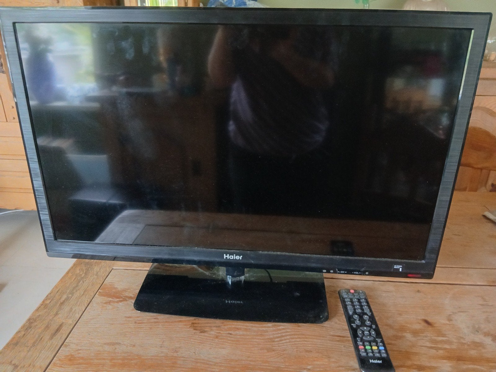 Nette Haier 32 inch (81 cm) LED TV met afstandsbediening – W, TV, Hi-fi & Vidéo, Télévisions, Enlèvement, LED