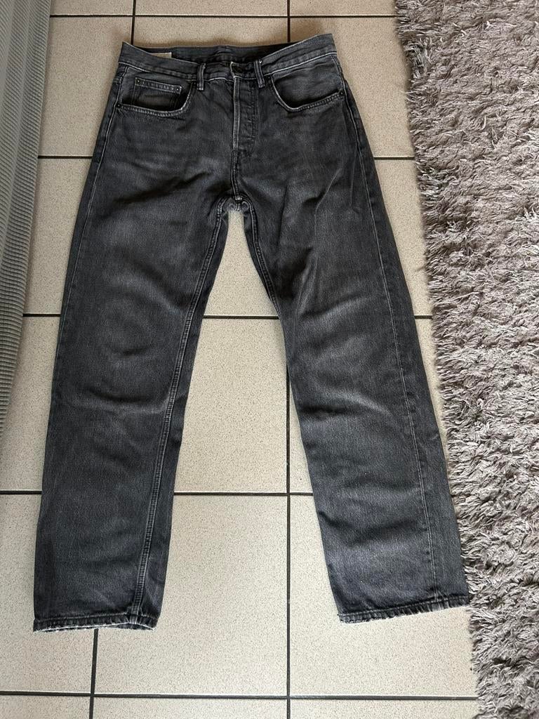 Zara donker grijs jeans maat 40(euro size), Verzenden, Zo goed als nieuw, Grijs, W40 - W42 (confectie 56/58)