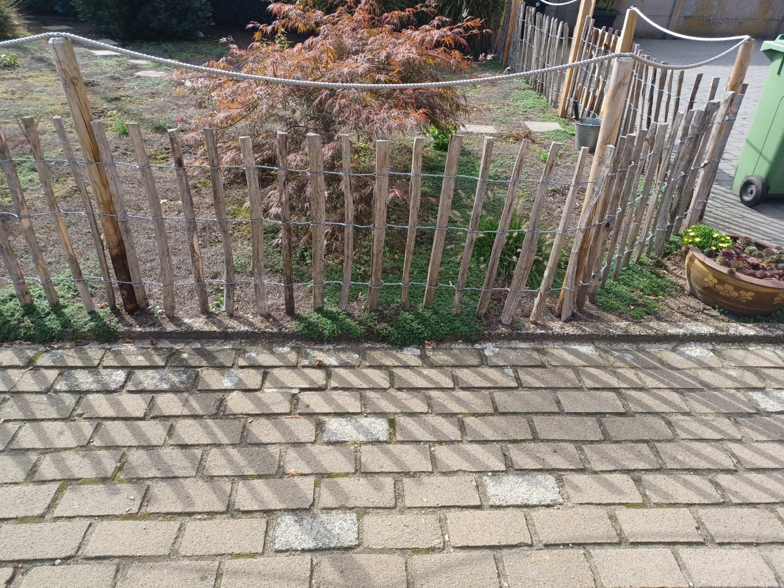 kastanjehouten hek en zelfgemaakte poort, Tuin en Terras, Ophalen