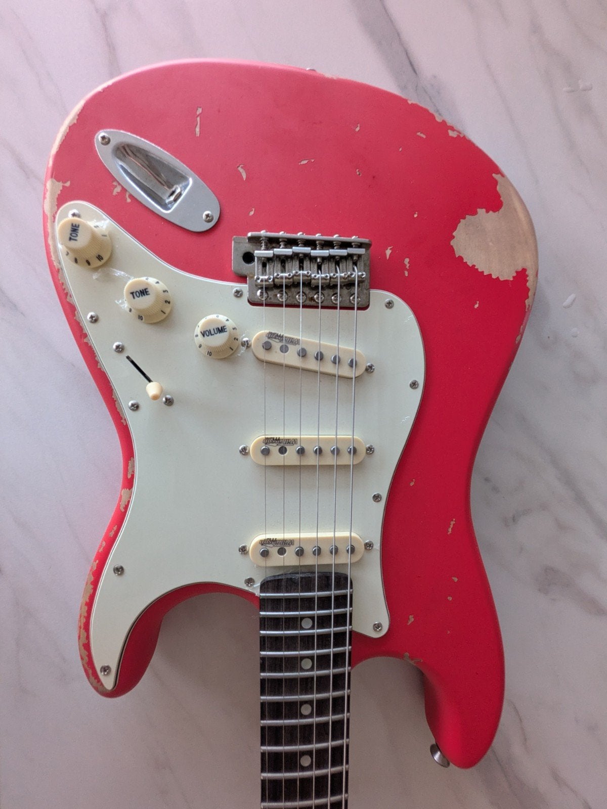 Vintage icon v6 stratocaster, Muziek en Instrumenten, Snaarinstrumenten | Gitaren | Elektrisch, Ophalen