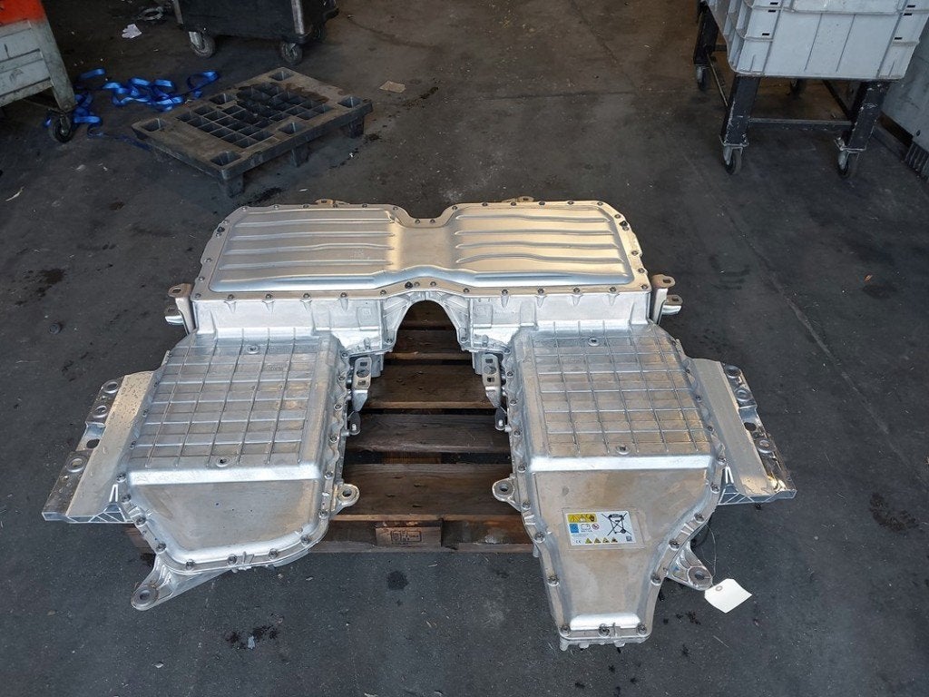 BATTERIE HAUT VOLTAGE BMW X5 (G05) (01-2018/03-2023), Utilisé, BMW, Petuelring 130
80809  München, DE, Bayerische Motoren Werke AG