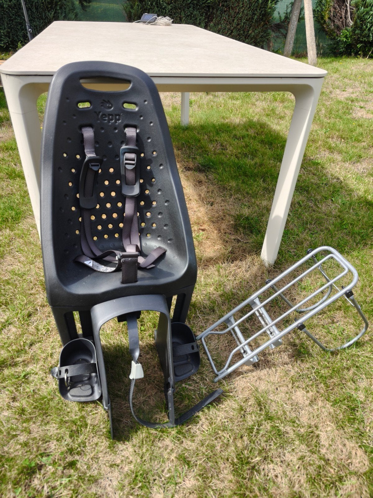 Fietsstoeltje Thule Yepp met adapter, Enlèvement