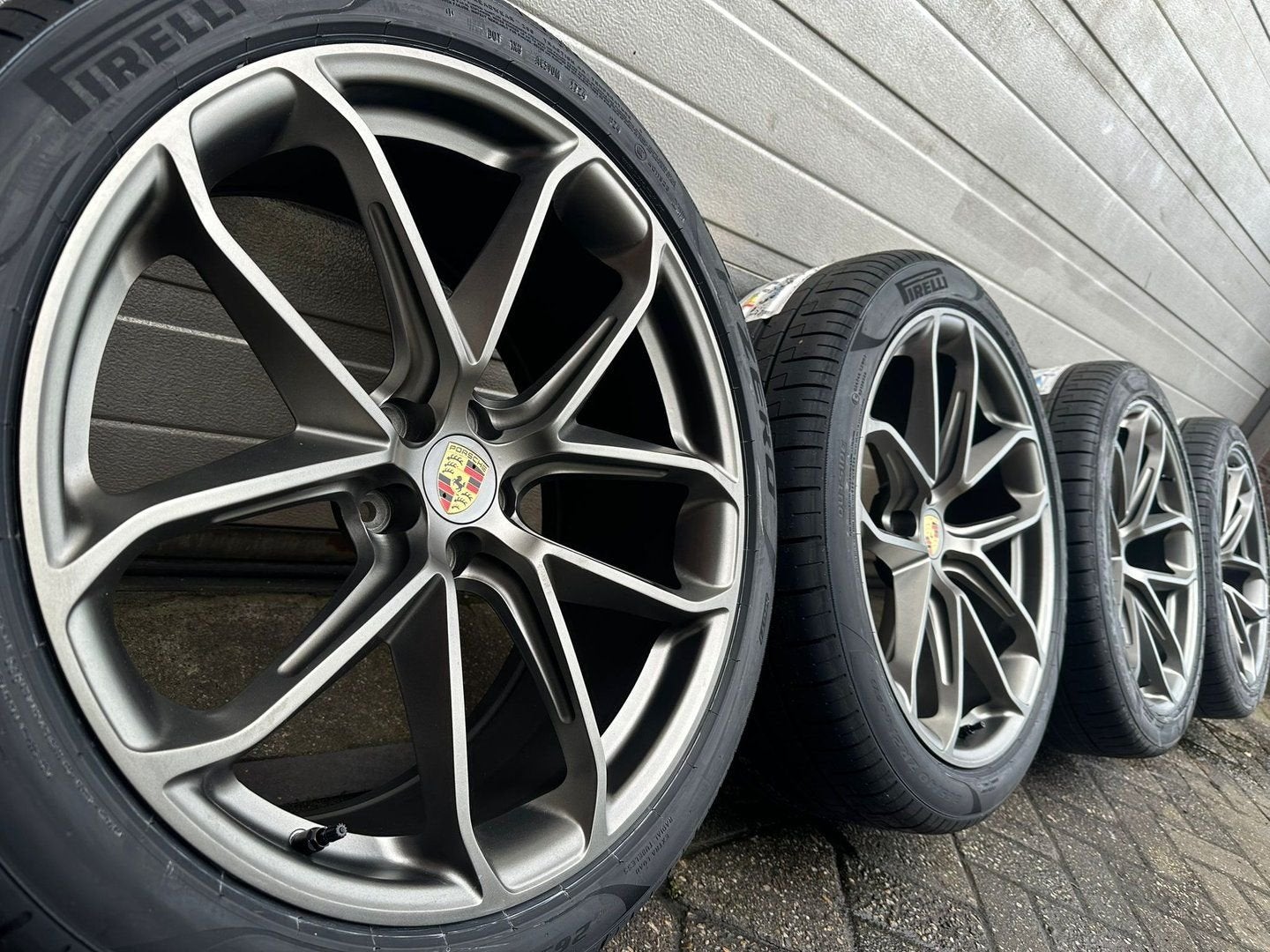 Set 21 inch Porsche Macan 95B Turbo S T GTS GT velgen banden, -, 265 mm, -, Banden en Velgen