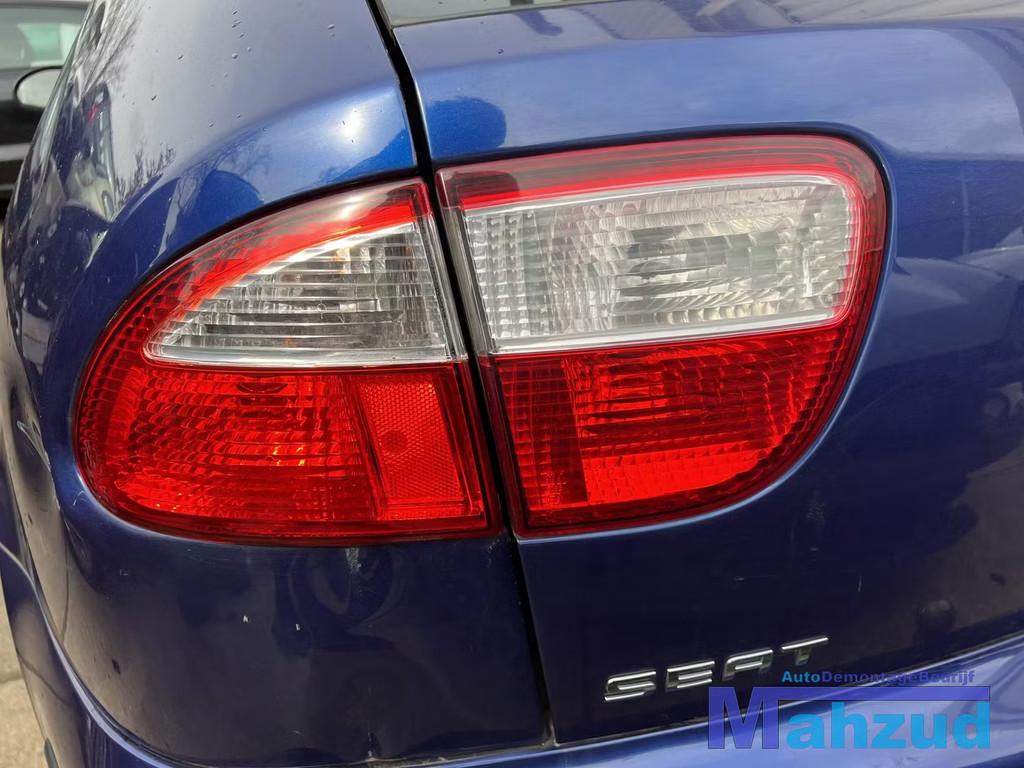 SEAT LEON 1 Links binnen buiten achterlicht 1999-2005, Gebruikt, Autovia A-2, Km 585 585
08760  Martorell, ES, SEAT S.A., Customercare@seat.es