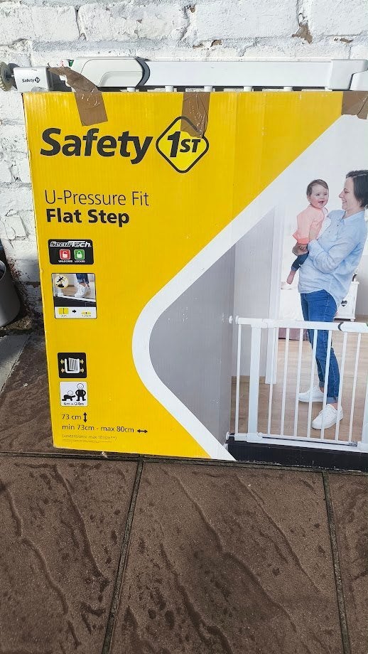 Barrière de sécurité Safety 1st Flat Step, Enfants & Bébés, Barrière de sécurité, Enlèvement, Utilisé, Métal ou Fer