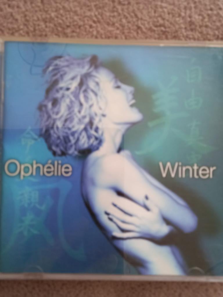 Ophelie Winter Privacy, Enlèvement ou Envoi