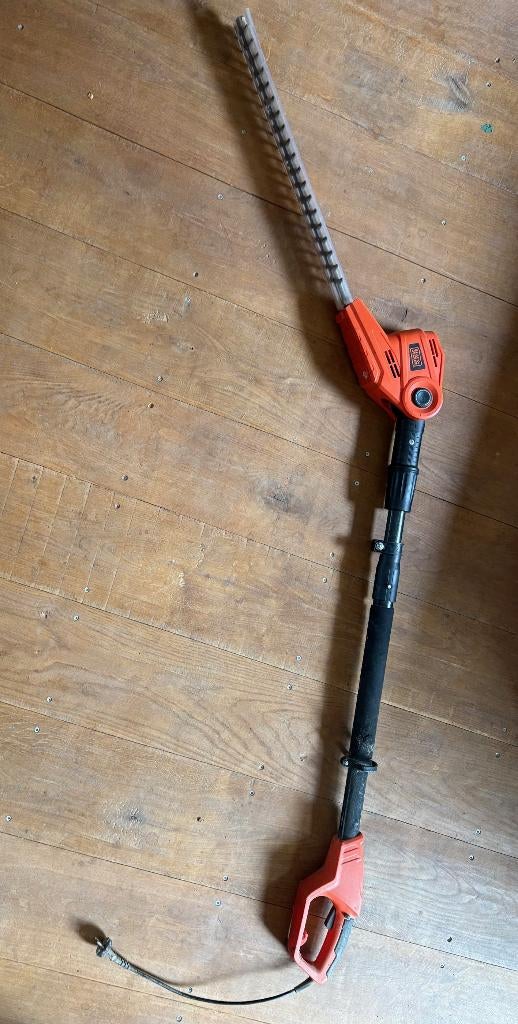 heggeschaar elektrisch, Tuin en Terras, Heggenscharen, Ophalen, Zo goed als nieuw, Elektrisch, Black & Decker