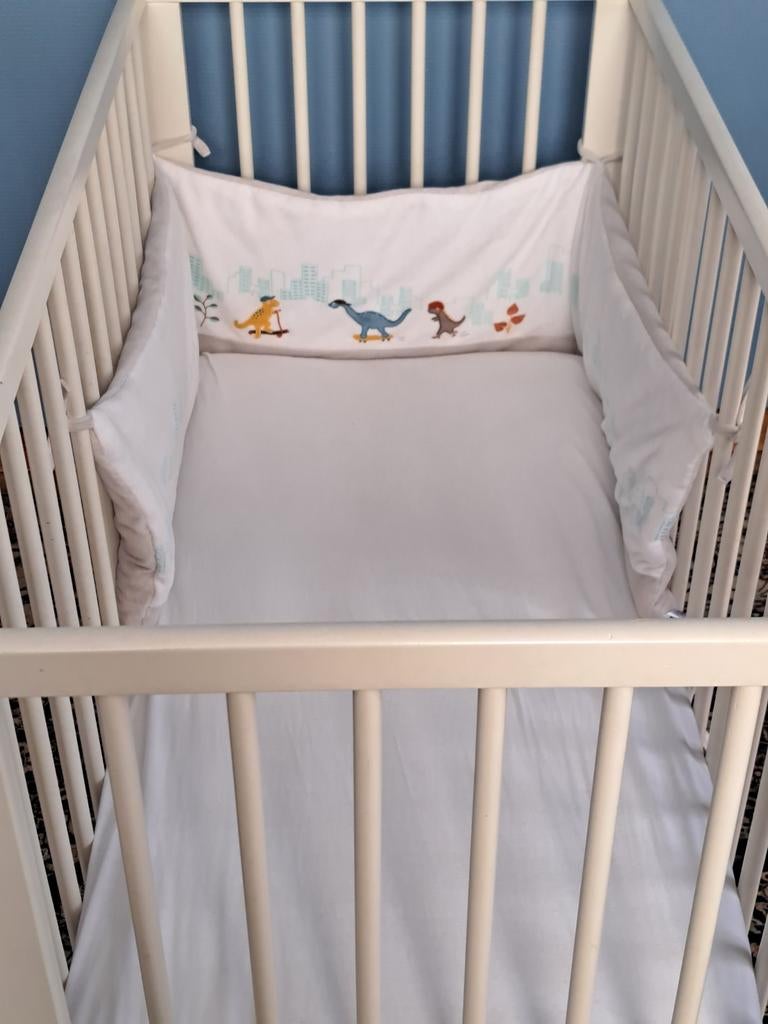 Bumper voor babybedje, Kinderen en Baby's, Jongetje of Meisje, Wit, Overige typen, Ophalen of Verzenden