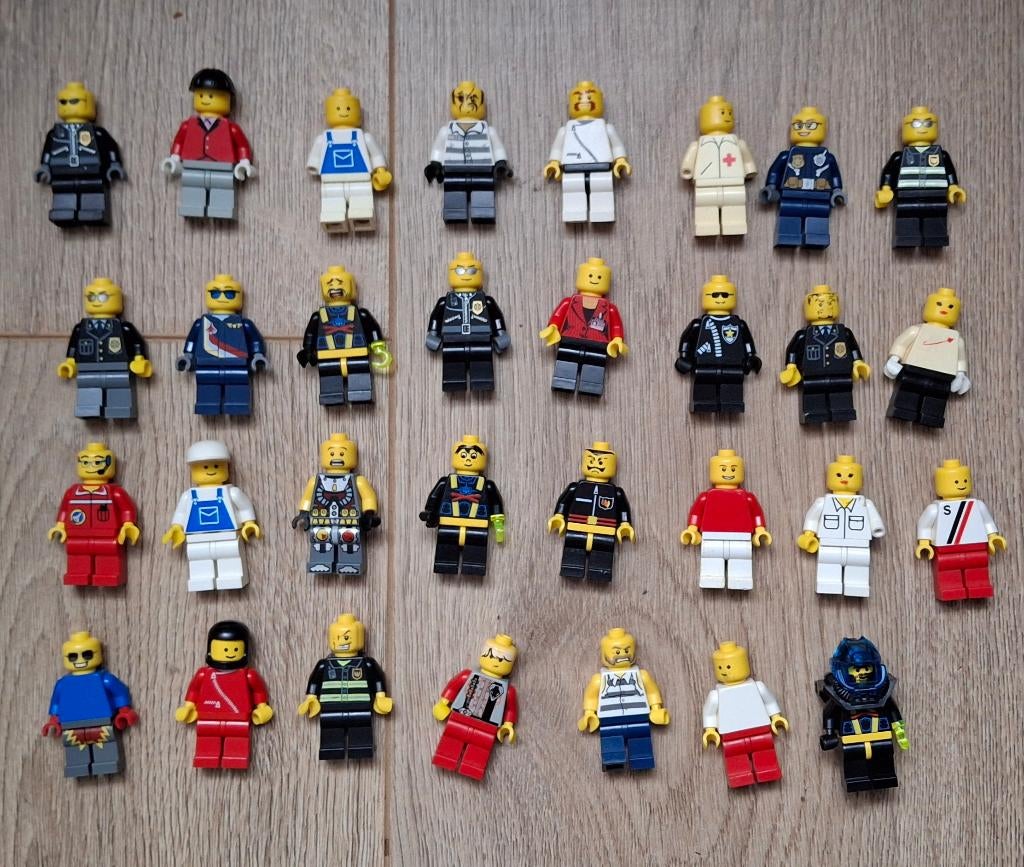 31 FIGURINES LEGO vintage, Enlèvement ou Envoi, Utilisé, Minifigurine, Lego