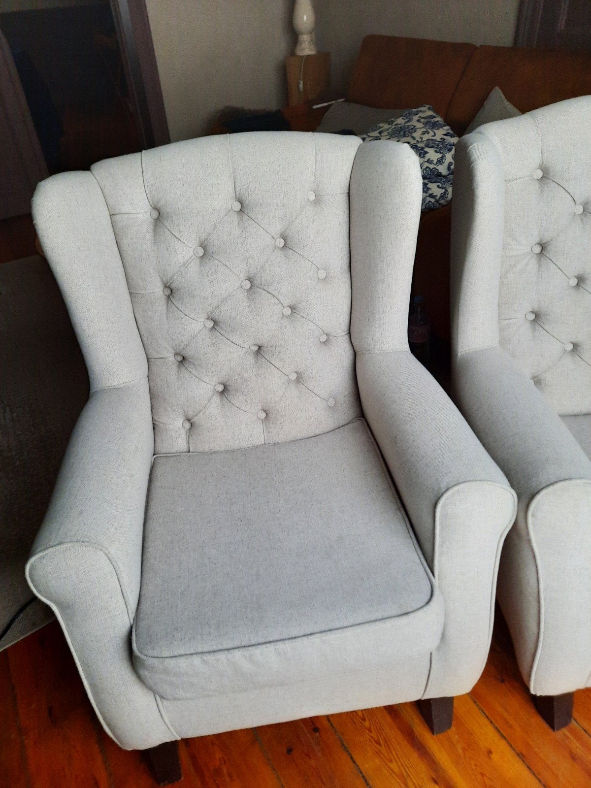 2 Zetels - oor Fauteuil - Landelijke stijl, Huis en Inrichting, Ophalen, Zo goed als nieuw
