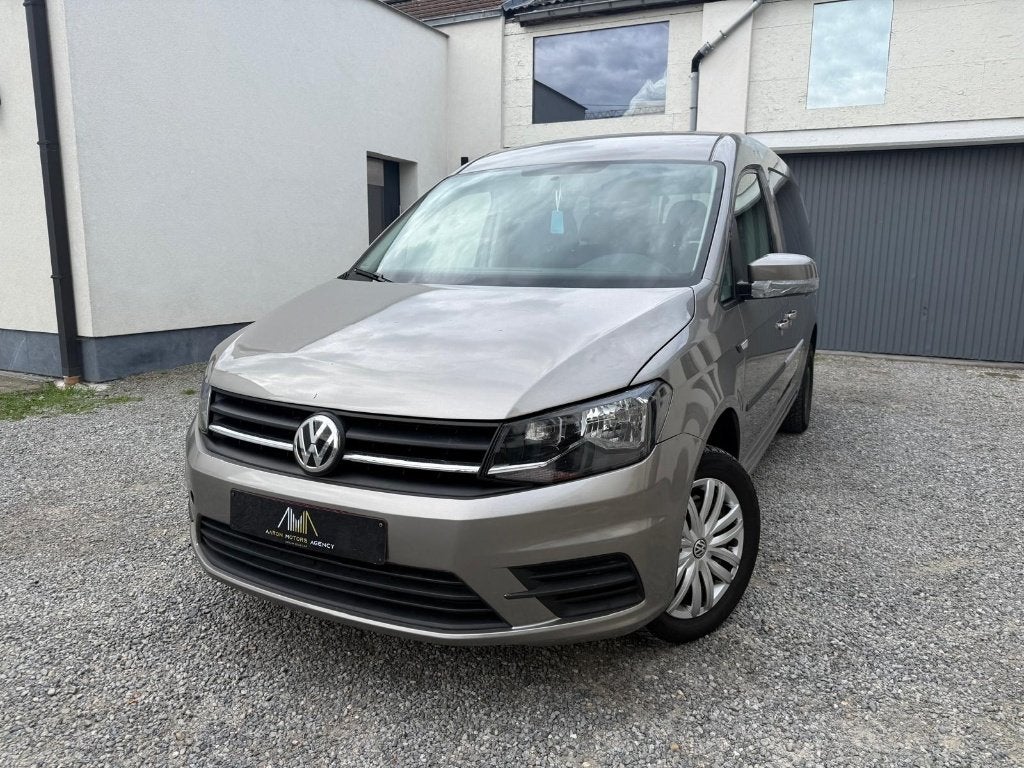 Volkswagen Caddy 2018 automatique – Aménagement PMR, 1395 cm³, Argent ou Gris, Achat, Entreprise