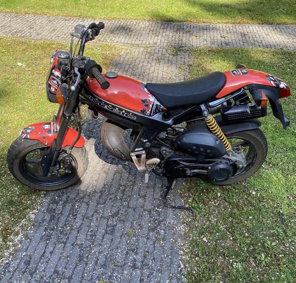suzuki streetmagic, Fietsen en Brommers, Ophalen, Gebruikt, Suzuki