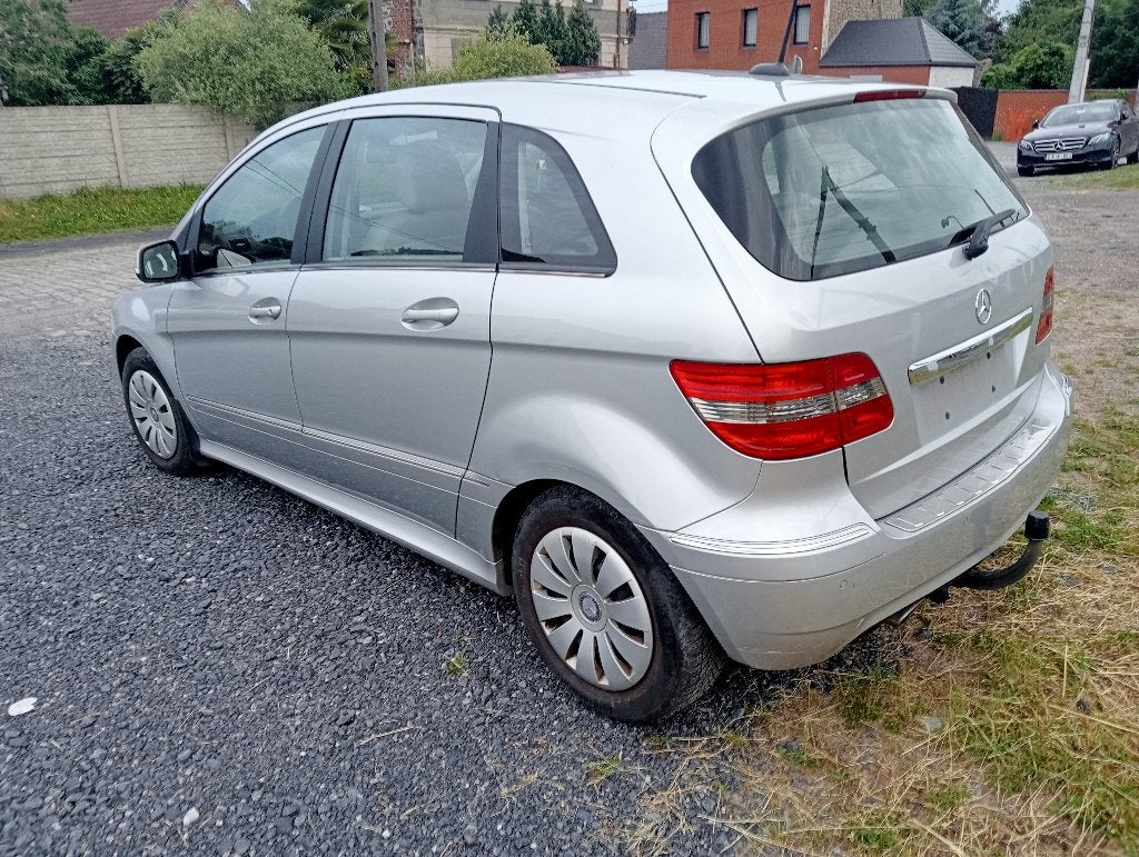 Mercedes classe B 170 essence, Auto's, Handgeschakeld, 5 deurs, Particulier, B-Klasse