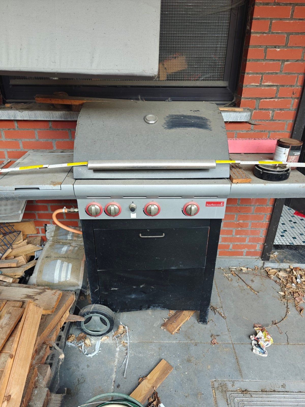 BBQ, Ophalen
